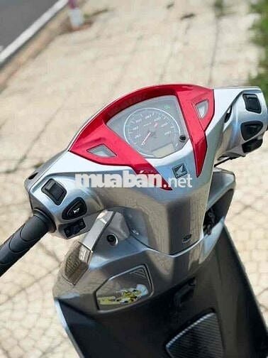 Honda Lead Bạc Đã sử dụng