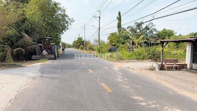 mặt tiền đường an nhơn tây chủ ngộp 9x16 thổ cư hết đất. giá 700tr 