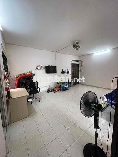 Chính chủ cần bán Căn hộ lầu 3, thang bộ, Chung cư sơn kỳ Lô A: 72m2