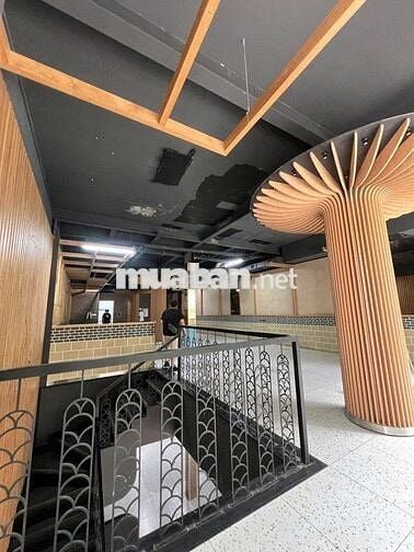 MT CAO THẮNG Q3 , 400M2 SỬ DỤNG , NGANG 8M , ƯU TIÊN ĂN VÀ UỐNG