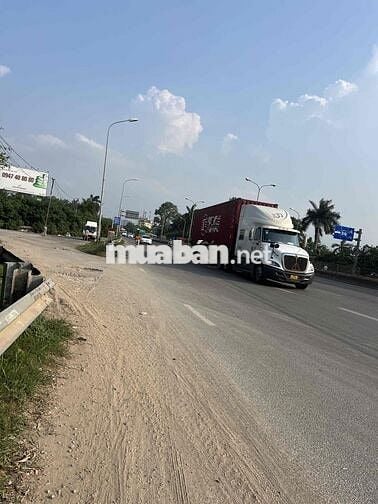 Bán Đất Thổ Cư * Khu CN Bắc Thăng Long . Đất sạch , sổ đỏ cất két .