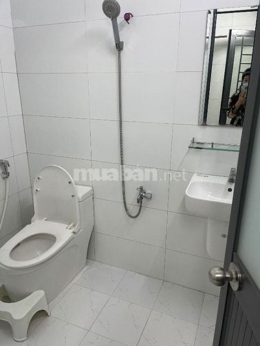 CHO THUÊ NHÀ MỚI SẠCH ĐẸP HẺM ĐỐI DIỆN BỆNH VIỆN HÓC MÔN