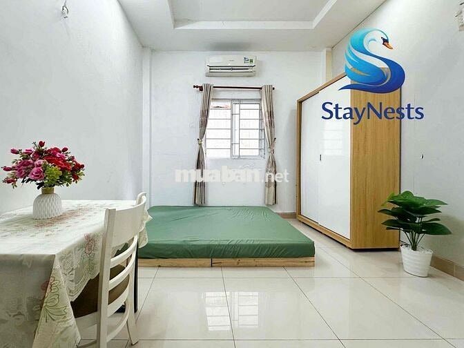 phòng cửa sổ trời đầy đủ nội thất ngay Etown Cộng Hoà - Cộng Hoà