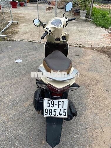 Honda Vision 2017 màu Kem bstp chinh chu