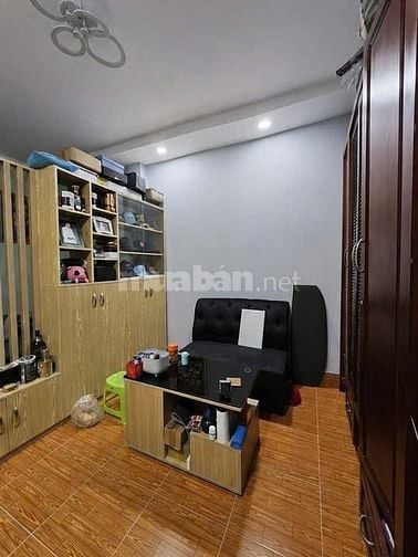 Bán nhà mặt tiền căn góc 5 tầng Nguyễn Trãi P2 Q5 giá chỉ 22,5 tỷ.