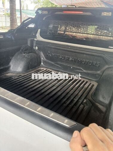 Mitsubishi Triton 2022 Trắng 57000 km