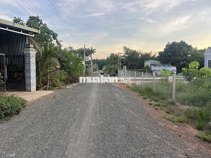 Sát khu công nghiệp Dân cư đông đúc tôi chính chủ cần bán