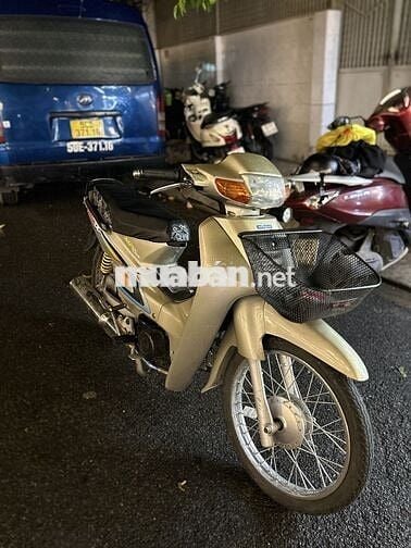 Honda Wave màu Vàng cát