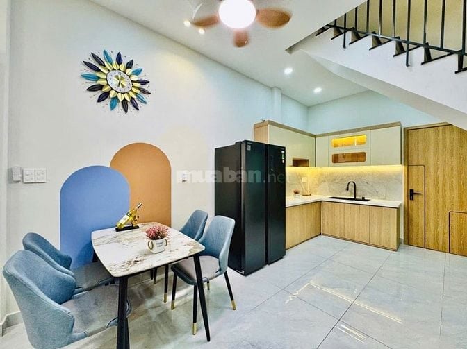 Hàng ngộp nhà giá 4 tỷ 990 triệu Đường Bùi Đình Túy, Bình Thạnh