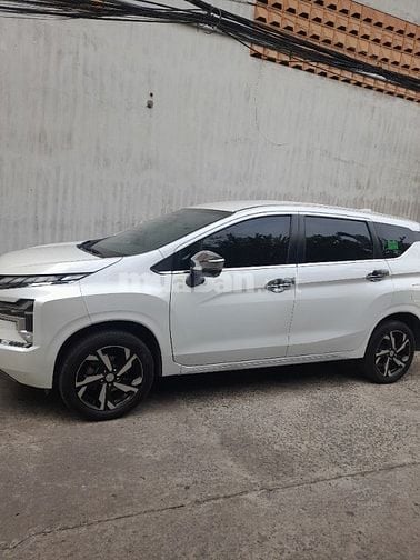 Chính chủ bán Mitsubishi Xpander AT Premium bản cao cấp 