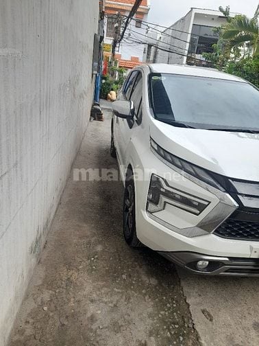 Chính chủ bán Mitsubishi Xpander AT Premium bản cao cấp 
