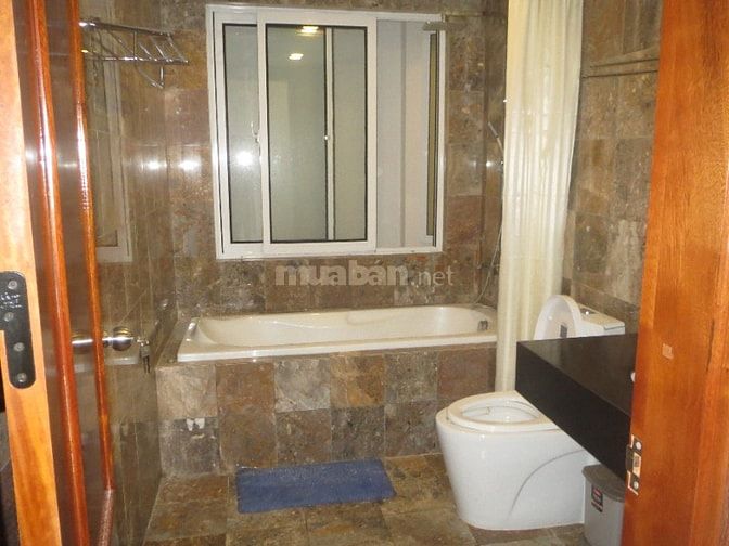 Căn hộ dịch vụ cho thuê số 24 lạc chính, Trúc Bạch