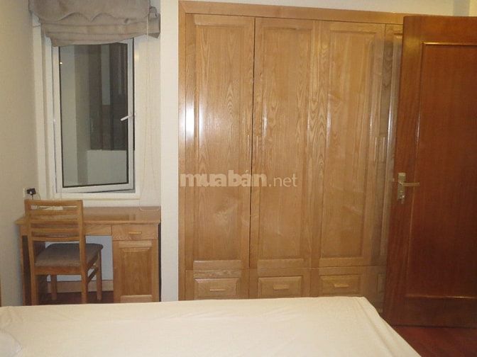 Căn hộ dịch vụ cho thuê số 24 lạc chính, Trúc Bạch