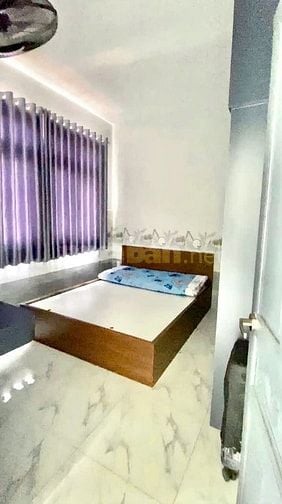 Chung cư Lữ Gia, Quận 11: 75m2, 2p ngủ, máy lạnh, ban công, 10,5tr