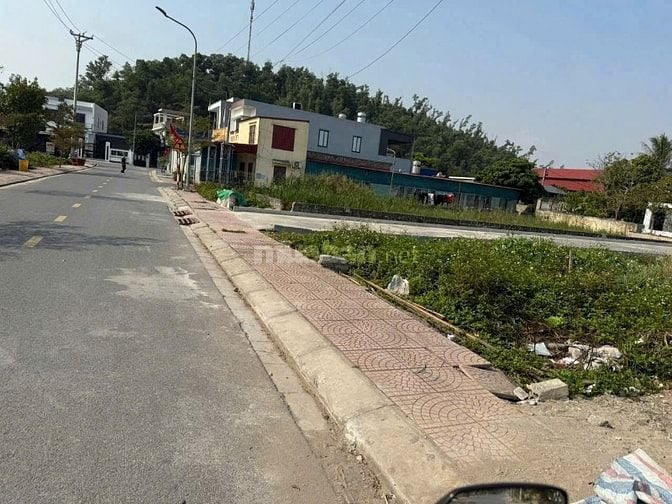 🔥🔥🔥SIÊU PHẨM ĐƯỜNG TRỤC THÔN 11M NGAY TRUNG TÂM BUÔN BÁN SẦM UẤT