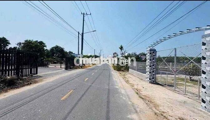 Chủ đổ nợ bán nhanh lô đất đã có rào sẵn giá 220tr