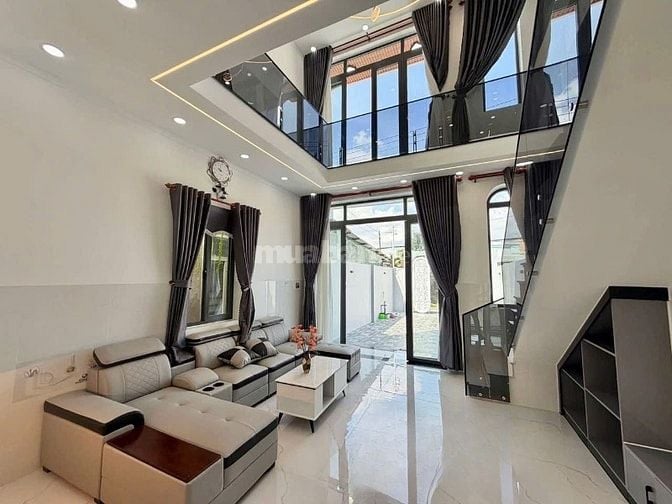 NHÀ Ở TÂN HIỆP - TP. HCM (TP. TÂN UYÊN CŨ) 