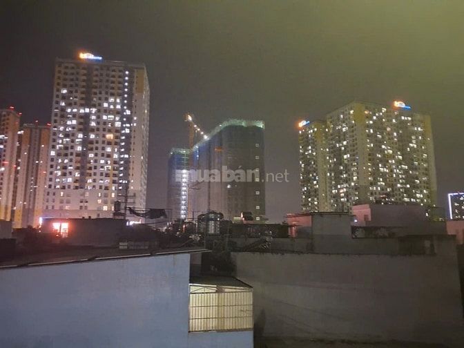 NHÀ Ở ĐƯỜNG THÔNG NHẤT. KP NỘI HÓA . DĨ AN. DT: 102M2. GIÁ 6.9 TỶ