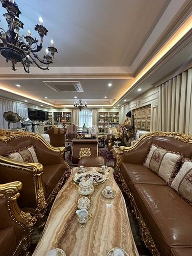 Cần bán Dinh Thự Khu Tên Lửa 19m x 20m - 6 tầng chỉ 110 tỷ