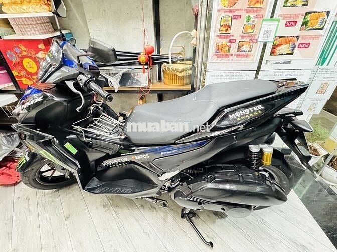 Yamaha NVX V2 2022 Đen Xanh 14.800 km