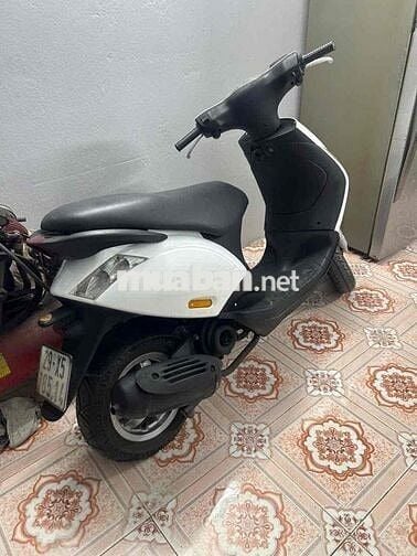 Piaggio Zip màu Trắng