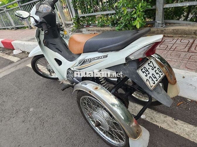 Honda Blade 2015 3 bánh Trắng