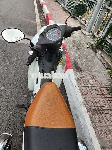Honda Blade 2015 3 bánh Trắng