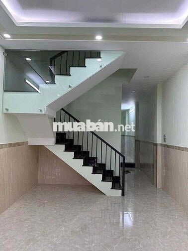 Cho Thuê Nhà Mặt Tiền Có Thang Máy