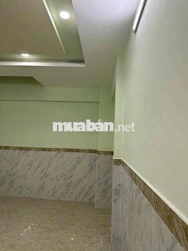 Cho Thuê Nhà Mặt Tiền Có Thang Máy