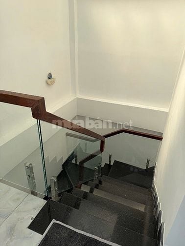 CHÍNH CHỦ BÁN NHÀ HXH ĐƯỜNG SỐ 22 LÊ VĂN QUỚI BIỆT THỰ MINI 6x9