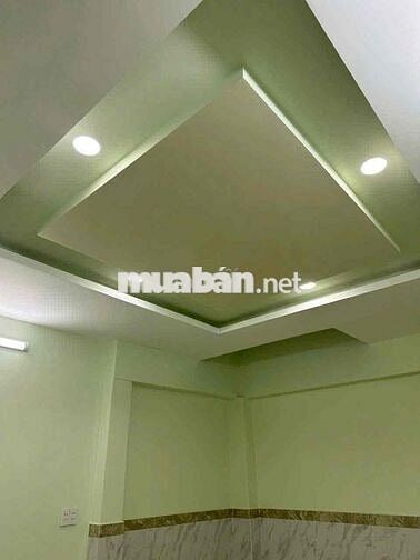 Cho Thuê Nhà Mặt Tiền Có Thang Máy