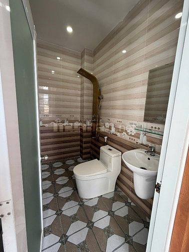 CHÍNH CHỦ BÁN NHÀ HXH ĐƯỜNG SỐ 22 LÊ VĂN QUỚI BIỆT THỰ MINI 6x9