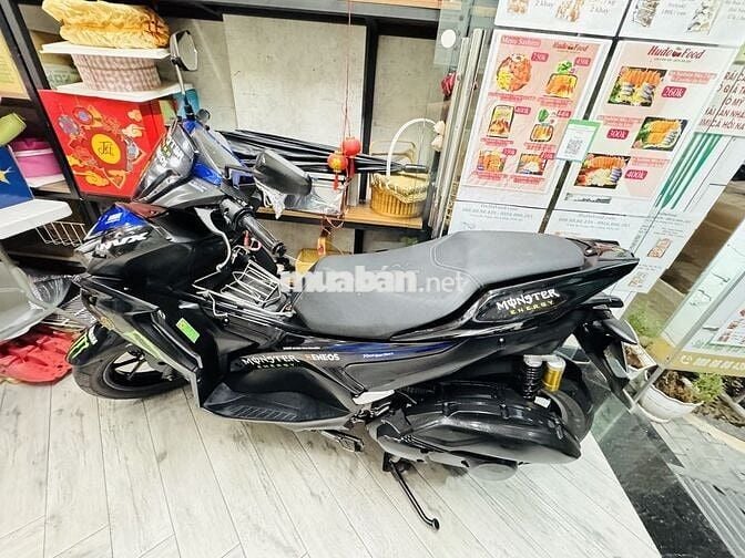 Yamaha NVX V2 2022 Đen Xanh 14.800 km