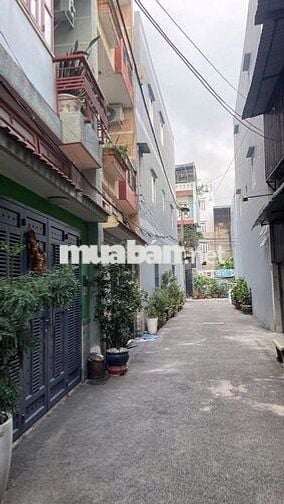 Cho thuê nhà 3 lầu giá rẻ hẻm đẹp  phường Tân Chánh Hiệp Q12