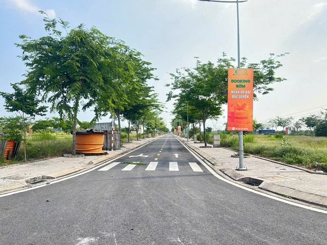 Đất nền giá rẻ, SHR, Đức Hòa, Long An, giáp Bình Chánh TPHCM