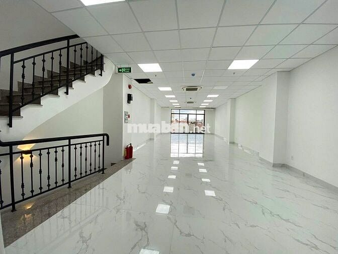 NHÀ ĐƯỜNG HOÀNG VIỆT DIỆN TÍCH: 5,5X20M HẦM TRỆT 4 LẦU CHO THUÊ