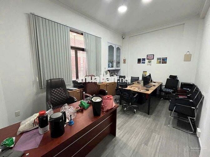 CHO THUÊ NGUYÊN CĂN KHU VIP K300. 5X18M. TRỆT 3 LẦU. NHÀ MỚI