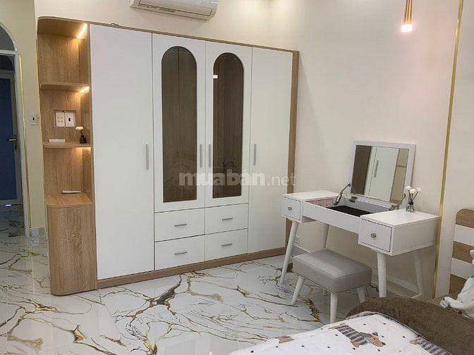 Bán nhà hẻm 986 Cách Mạng Tháng 8 gần ngã ba ông Tạ