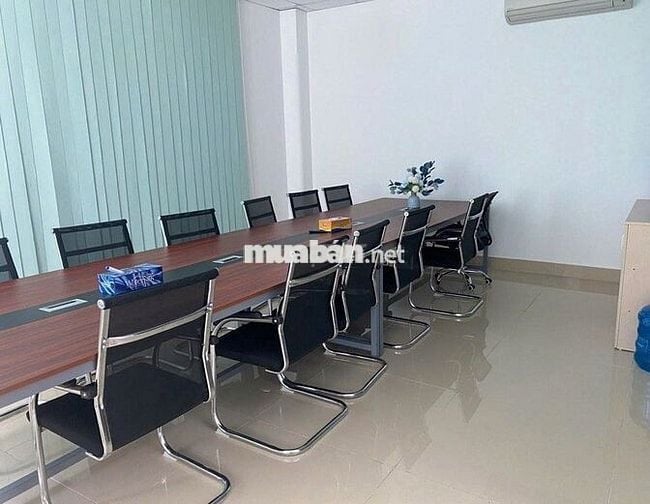 NHÀ ĐƯỜNG TRƯỜNG CHINH DIỆN TÍCH: 8X20M TRỆT 3 LẦU SÀN SUỐT, CHO THUÊ