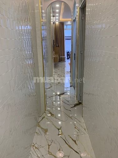 Bán nhà hẻm 986 Cách Mạng Tháng 8 gần ngã ba ông Tạ