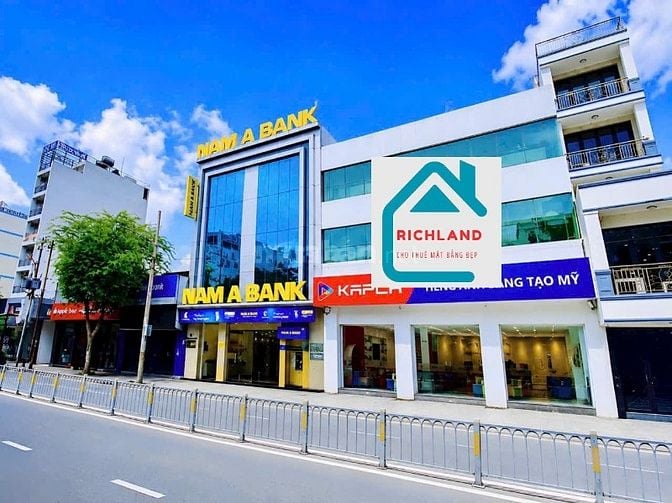 🏢 Cho thuê nhà Mặt Tiền Trường Chinh, P.14, TânBình_DT:12mx24m(3 Lầu)