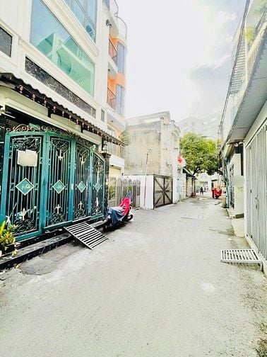 Bán dãy nhà trọ rộng rẻ HXH (6,5x22) Lê Đức Thọ, P17 Gò Vấp