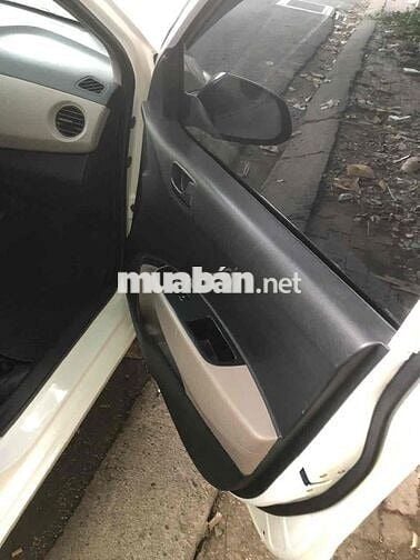 Hyundai i10 2021 Hatchback Trắng 100km