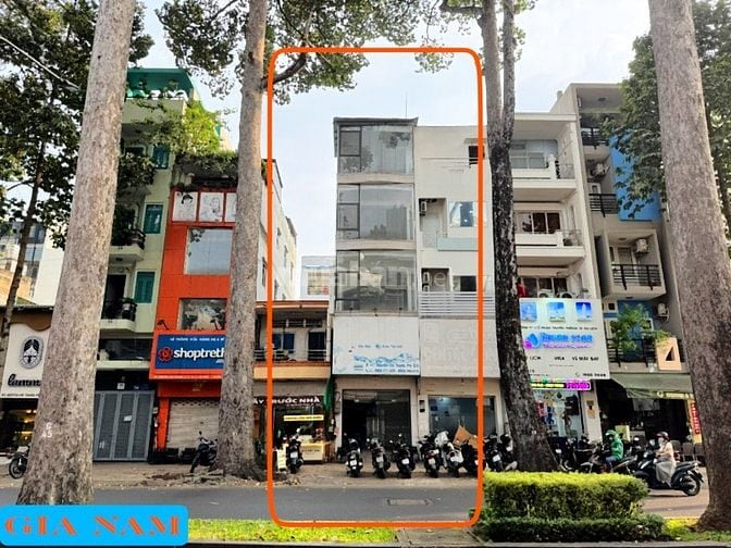 BÁN NHÀ 2 MẶT TIỀN TRƯỚC VÀ SAU : 111 NGUYỄN CHÍ THANH - P. 9 - Q. 5 