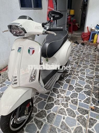 Piaggio Vespa Sprint 2021 125 ABS Trắng