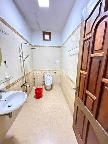 Cho Thuê Phòng Trọ Căn Góc 2 Mặt Tiền 60 Dương Đức Hiền 38m2/ 3.5tr/th