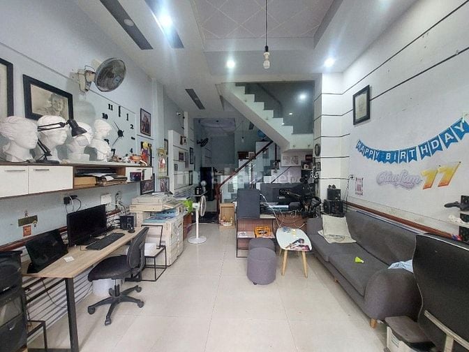 Cho thuê nhà nguyên căn 148/21 Đ59, Phường 14. 4,15x12,4 tầng,4 PN,5WC