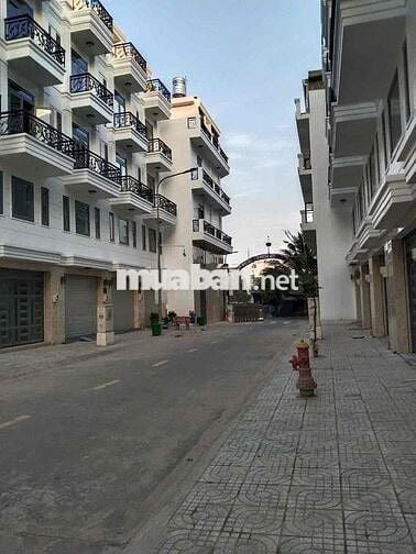 NHÀ PHỐ TÔ NGỌC VÂN 4PN 5WC KHU NỘI BỘ ĐƯỜNG 8M