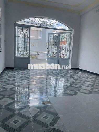 cho thuê nhà hẻm thông  đúc 3 lầu gần Lotte ngyễn văn lượng giá 17tr