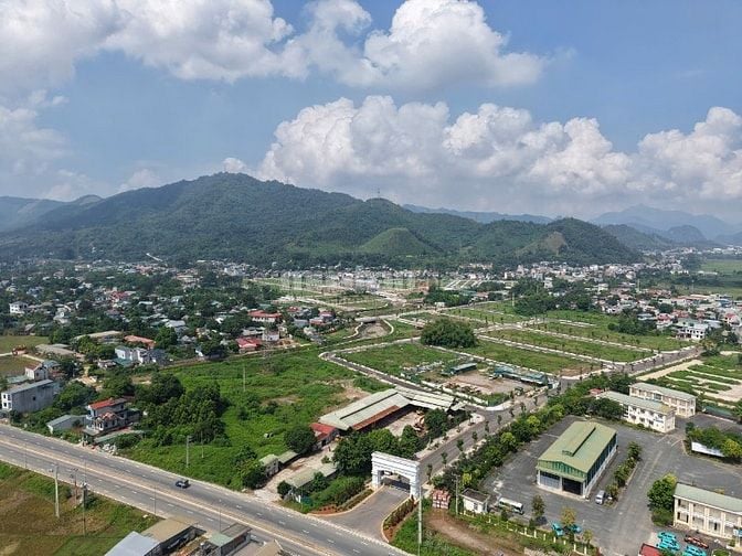 chỉ 2 tỷ sổ hữu ngay đất đẹp tại trung tâm Hòa Bình